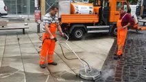 Kaugummientfernung mit Handgerät